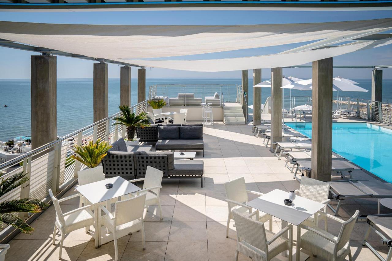 Hotel Marco Polo Каорле Екстериор снимка